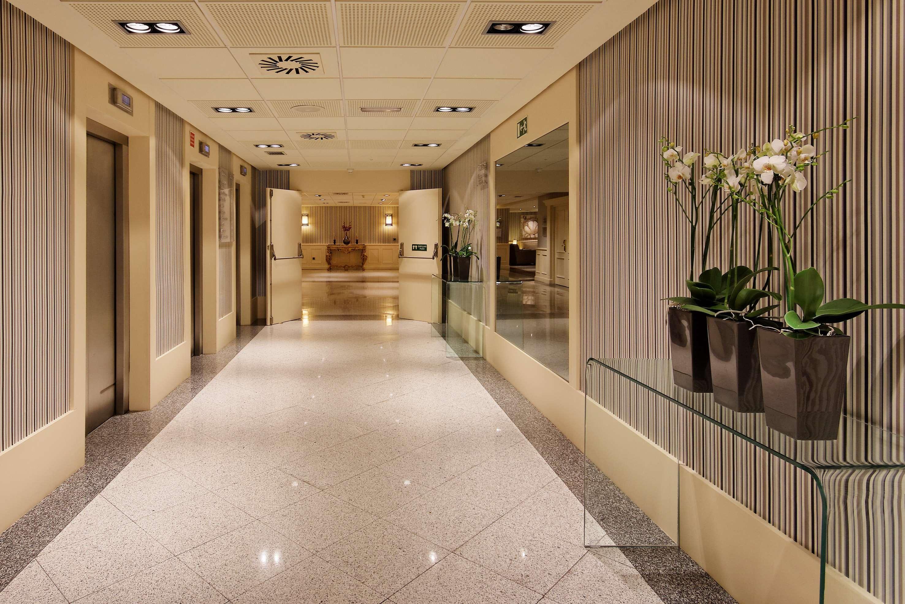 Melia Avenida De America Madrid Exterior photo